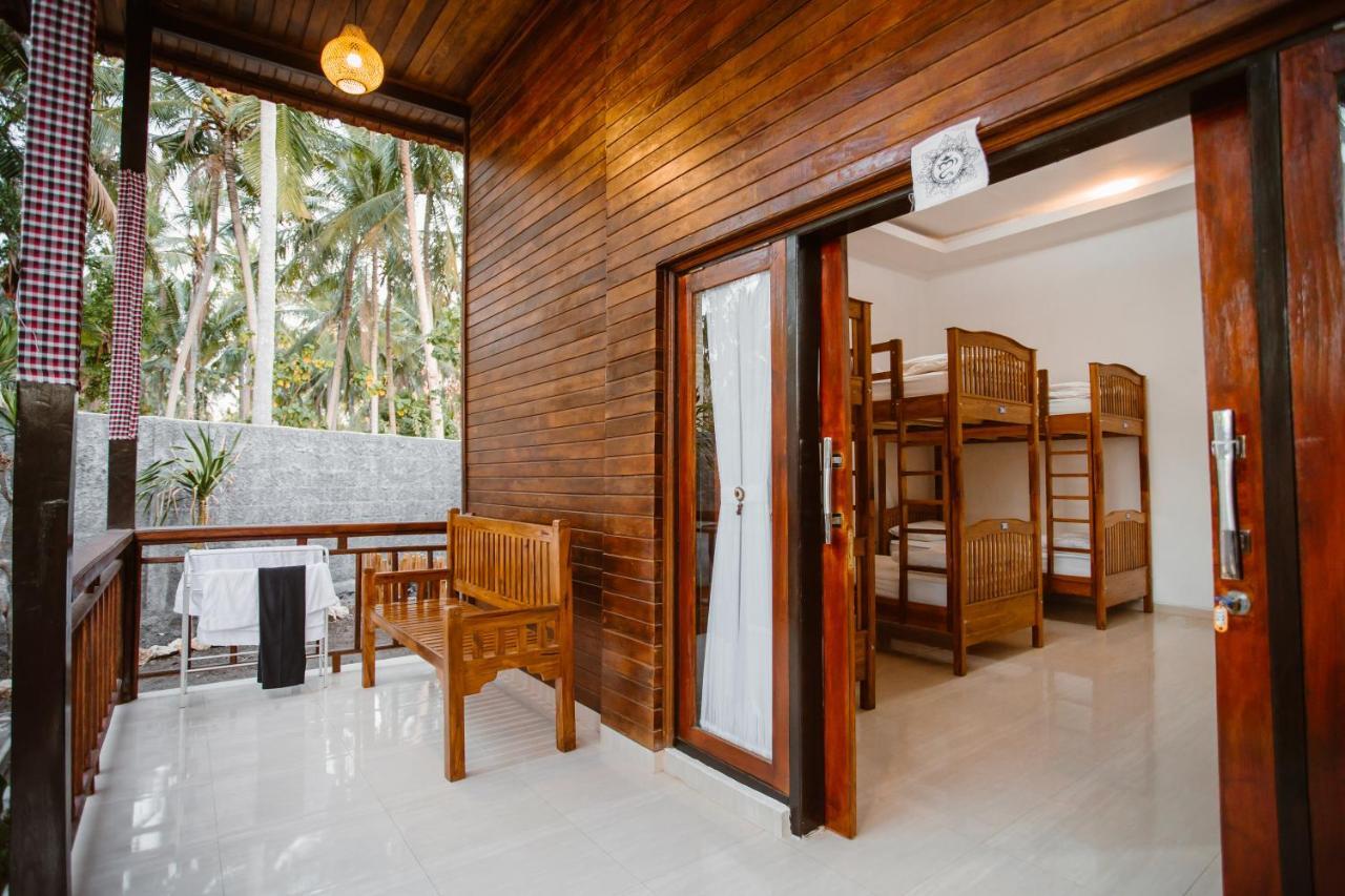 Double'D Hostel Batununggul Exterior foto