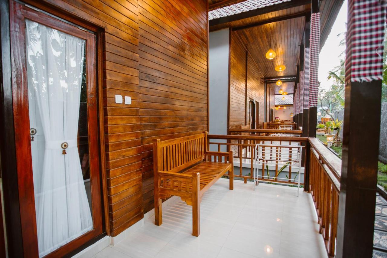 Double'D Hostel Batununggul Exterior foto